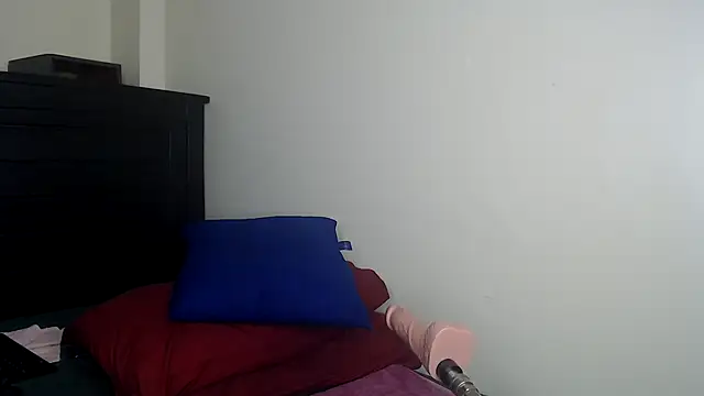 Snapshot of NIKKIE_LOVE chatting on 15, 5, 2026 NIKKIE LOVE online show from 15, 5, 2026