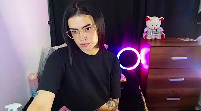 Isa Maiden1 online show from 28, 12, 2024