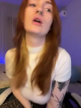  Chlo  e online show from 27, 10, 2025