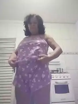 Snapshot of mariy522 chatting on 14, 10, 2025 mariy522 online show from 14, 10, 2025