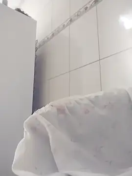 Snapshot of mariy522 chatting on 18, 10, 2025 mariy522 online show from 18, 10, 2025