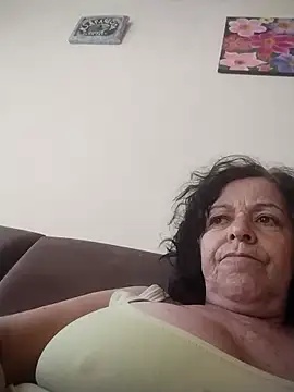 Snapshot of mariy522 chatting on 6, 11, 2025 mariy522 online show from 6, 11, 2025