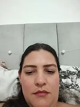 Snapshot of Mia_Hampton chatting on 2, 7, 2026 Mia Hampton online show from 2, 7, 2026