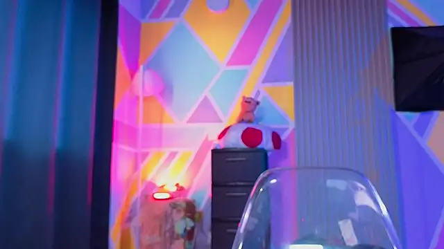 Cuttiealice online show from 23, 10, 2025