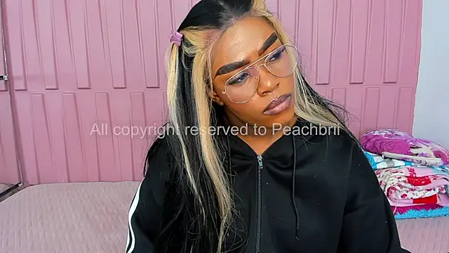 Briana Wells  online show from 23, 9, 2025