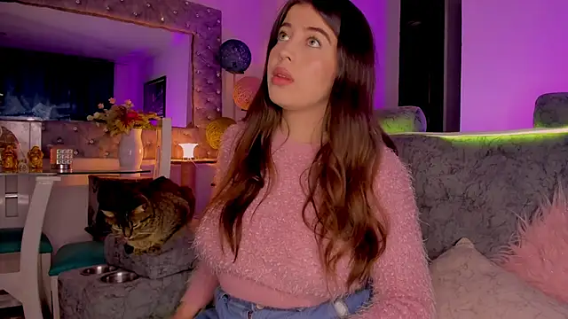 Snapshot of zoe_kittylove chatting on 28, 10, 2025 zoe kittylove online show from 28, 10, 2025