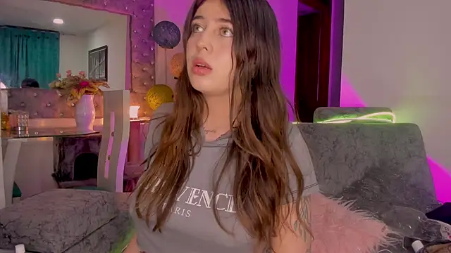 Snapshot of zoe_kittylove chatting on 6, 11, 2025 zoe kittylove online show from 6, 11, 2025