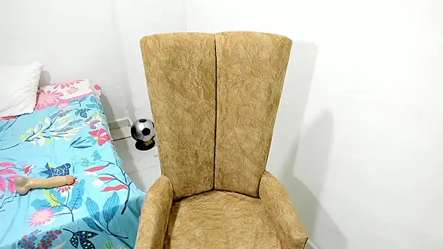 sofiapaola online show from 14, 12, 2024