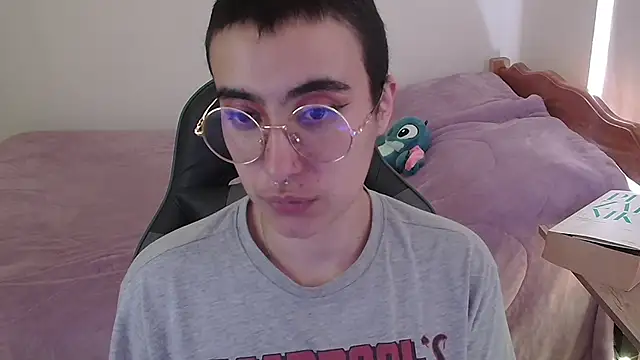 Snapshot of Liil_cat chatting on 16, 3, 2025 Liil cat online show from 16, 3, 2025