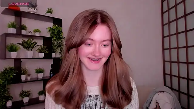 KateCuddle online show from 2, 2, 2026