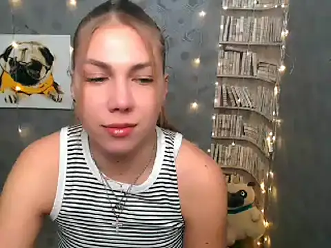 Snapshot of Sport_Tall_Doll chatting on 1, 2, 2025 Sport Tall Doll online show from 1, 2, 2025