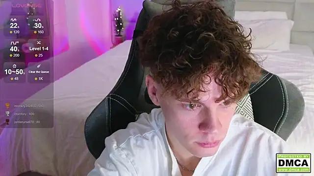 Snapshot of cute_thomas chatting on 24, 12, 2024 cute thomas online show from 24, 12, 2024