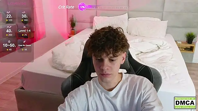 Snapshot of cute_thomas chatting on 20, 1, 2025 cute thomas online show from 20, 1, 2025