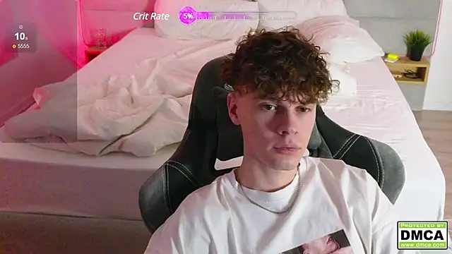 Snapshot of cute_thomas chatting on 22, 1, 2025 cute thomas online show from 22, 1, 2025