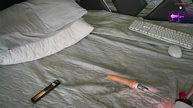 charlotte 01 online show from 24, 2, 2025