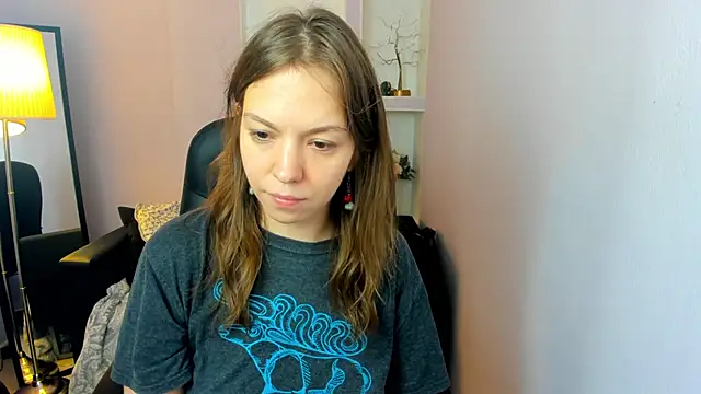 Snapshot of Persephoni chatting on 24, 5, 2026 Persephoni online show from 24, 5, 2026