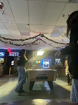 LeaGambit   online show from 20, 12, 2024