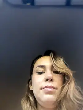 LeaGambit   online show from 28, 10, 2025