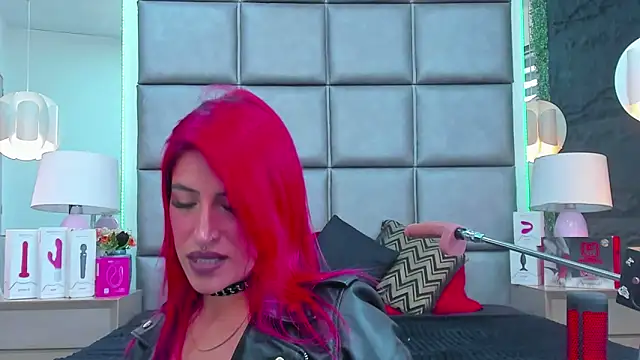 AllissaBrowm online show from 12, 9, 2025