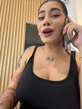 clarachanelricek online show from 25, 2, 2026