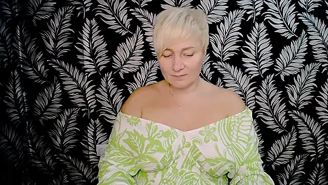 Olivia playful online show from 6, 12, 2024