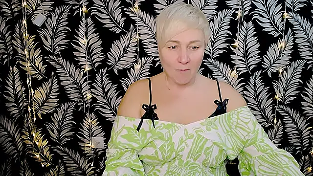 Olivia playful online show from 21, 12, 2024