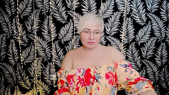 Olivia playful online show from 14, 3, 2026