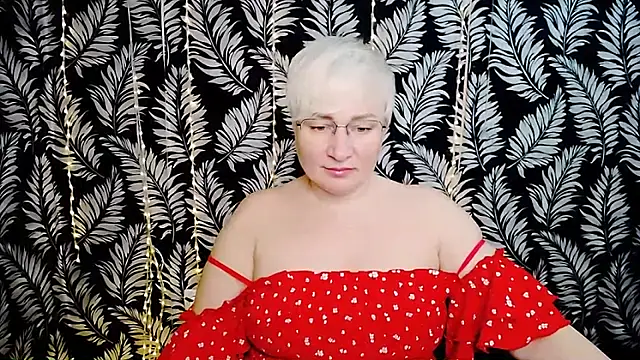 Olivia playful online show from 14, 5, 2026