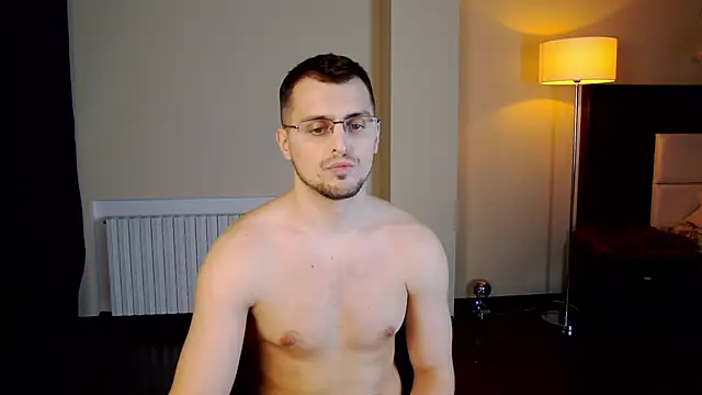 Snapshot of Friend12321 chatting on 16, 2, 2025 Friend12321 online show from 16, 2, 2025