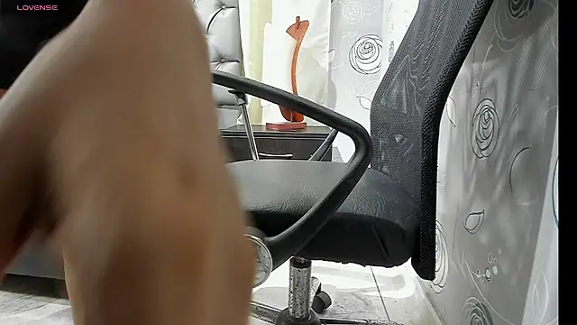 luna evaa online show from 6, 10, 2025