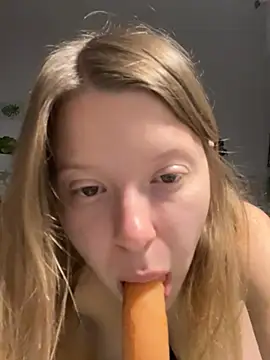 kimczii online show from 10, 6, 2026