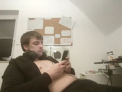 Snapshot of Youngtimer_1997 chatting on 14, 1, 2025 Youngtimer 1997 online show from 14, 1, 2025