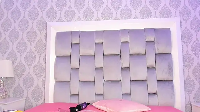 Snapshot of Vega___16 chatting on 7, 11, 2025 Vega 16 online show from 7, 11, 2025