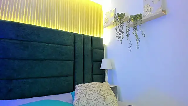 AntonellaaHot online show from 22, 3, 2025