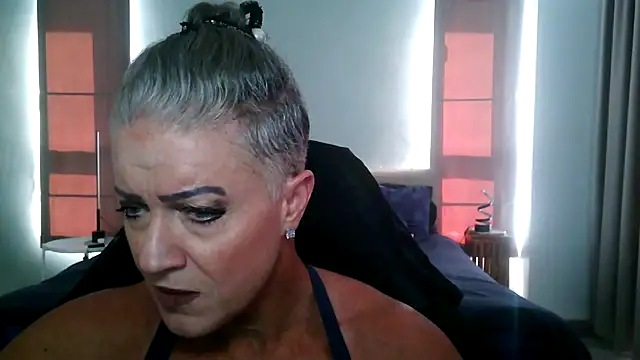 Snapshot of Devon2020 chatting on 13, 1, 2026 Devon2020 online show from 13, 1, 2026