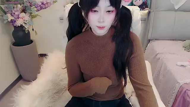Snapshot of yoyoyo_99 chatting on 13, 10, 2025 yoyoyo 99 online show from 13, 10, 2025