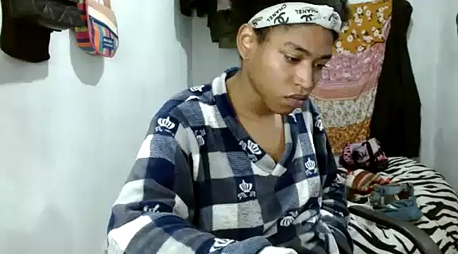 angelamarie1 online show from 14, 3, 2025