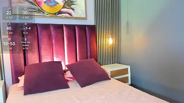 Snapshot of LauraAristizabal chatting on 25, 10, 2025 LauraAristizabal online show from 25, 10, 2025