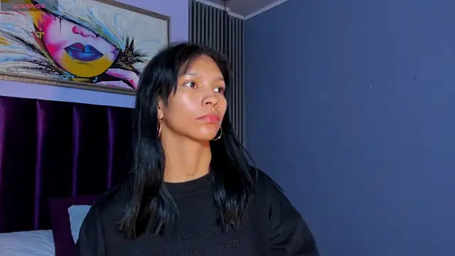 Snapshot of LauraAristizabal chatting on 1, 2, 2026 LauraAristizabal online show from 1, 2, 2026