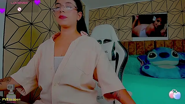 vane lopez  online show from 23, 3, 2026