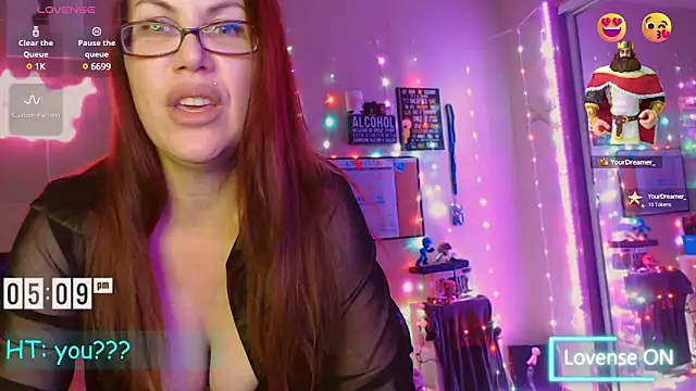 EmmaIsHere online show from 4, 12, 2024