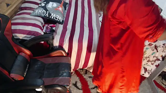 sexyjustin202 online show from 25, 11, 2025