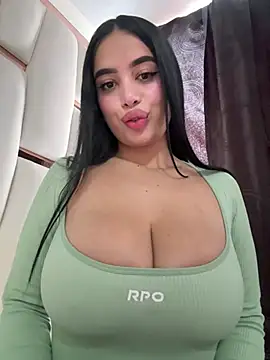 Snapshot of perla_kem_ chatting on 5, 2, 2026 perla kem online show from 5, 2, 2026