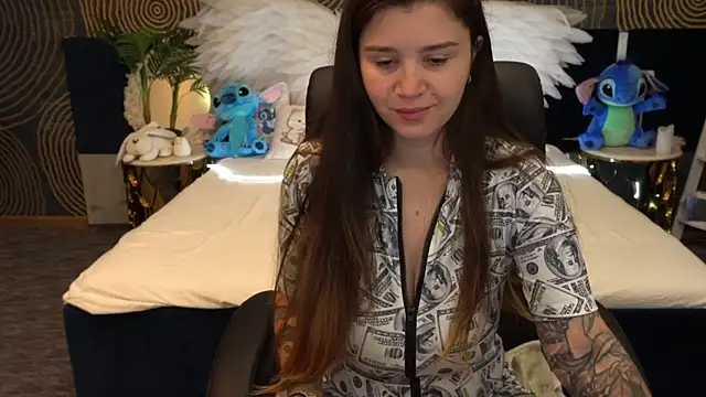 Snapshot of AmellyMilly chatting on 19, 10, 2025 AmellyMilly online show from 19, 10, 2025