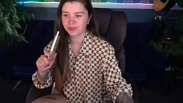 Snapshot of AmellyMilly chatting on 26, 10, 2025 AmellyMilly online show from 26, 10, 2025