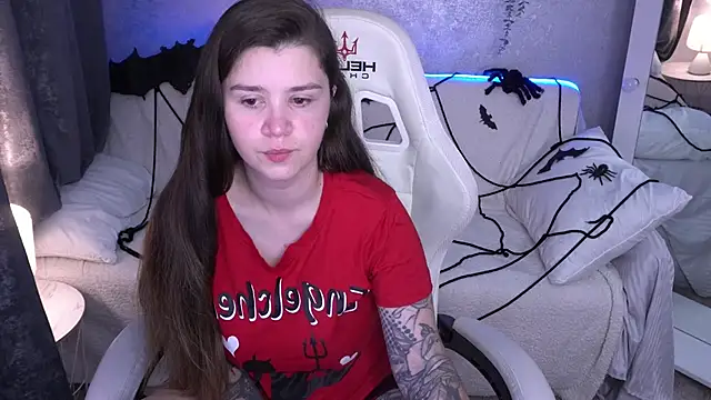 Snapshot of AmellyMilly chatting on 29, 10, 2025 AmellyMilly online show from 29, 10, 2025