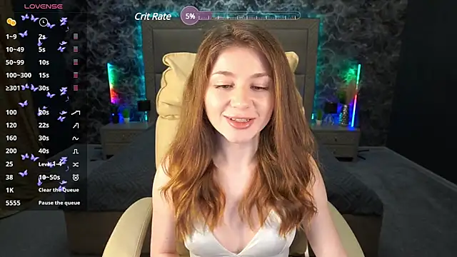 Snapshot of AliceMyLuv chatting on 11, 3, 2025 AliceMyLuv online show from 11, 3, 2025