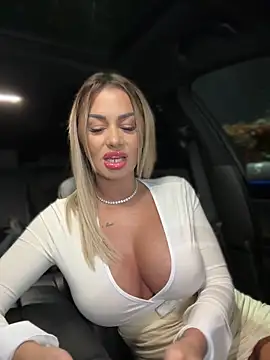 KirstieVegas online show from 27, 12, 2024