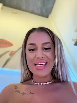 KirstieVegas online show from 3, 1, 2025