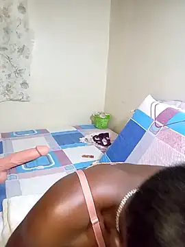 Snapshot of Ranny18l chatting on 21, 10, 2025 Ranny18l online show from 21, 10, 2025